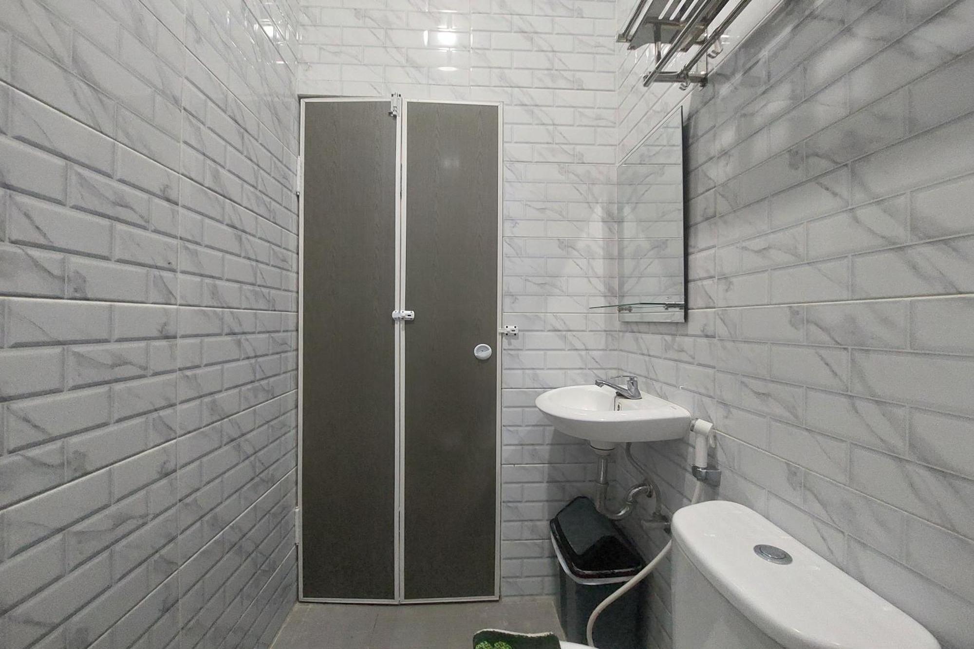 Hotel Qinara 2*